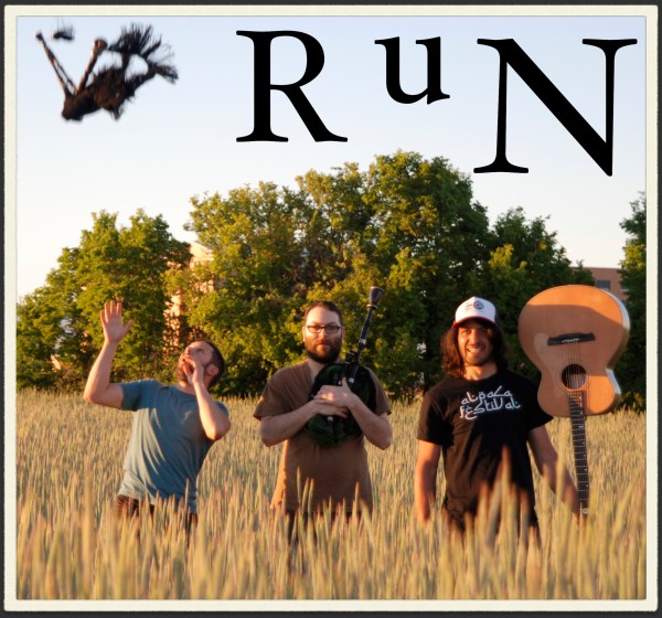 Cartel Run pinao mas pequeño