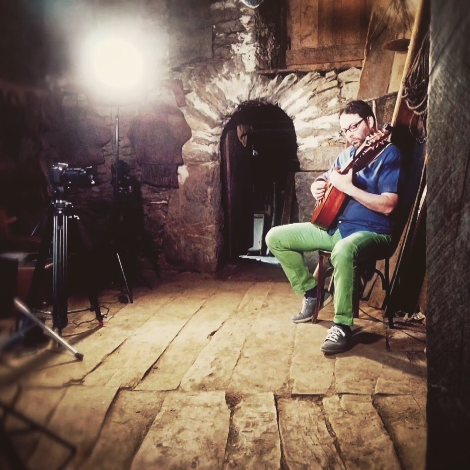 3E320EB6-6D79-4C7A-BD3B-559FD44A5D26